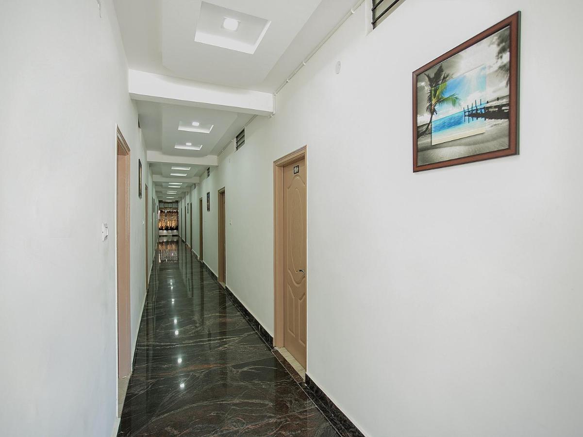 Oyo 11097 Hotel Grand Arabian Bengalúr Exteriér fotografie